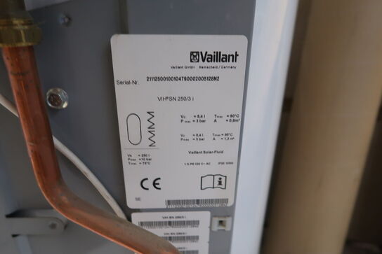 Vaillant varmtvandsbeholder 250 L