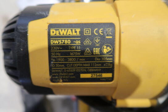 Kap-/geringssav, DeWalt DWS780-qs