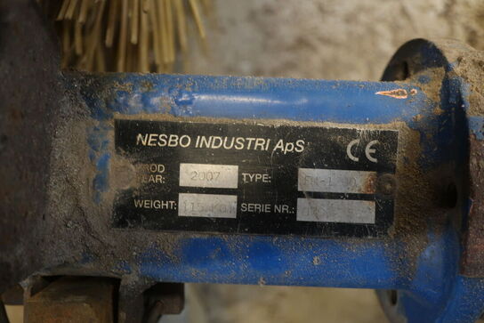 Hydrauliskfejekost NESBO FM-1 00