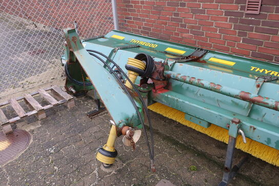 Hydrauliskfejekost THYREGOD TK-3300