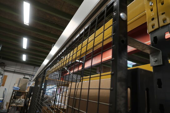 Pallereoler med gitterlåge (Læs info- Uden indhold)