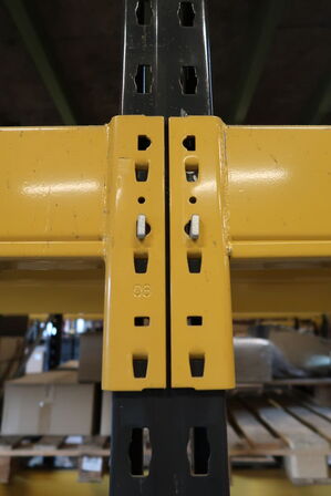 Pallereoler med gitterlåge (Læs info- Uden indhold)
