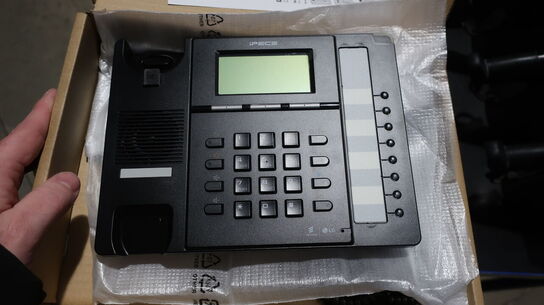 3 stk. IP telefoner Model IP8815 E, nye i kasser.