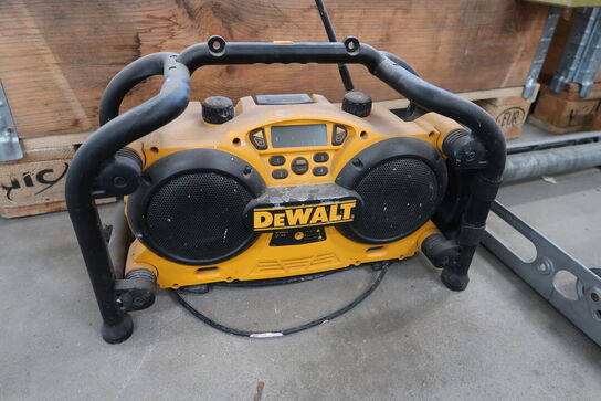 Arbejdsradio DEWALT DC011 GB