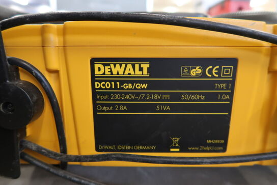 Arbejdsradio DEWALT DC011 GB