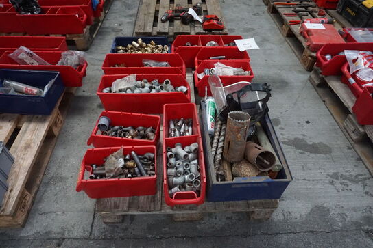 Diverse fittings 