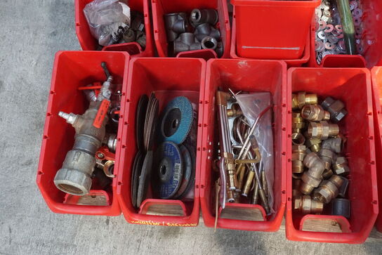 Diverse fittings 