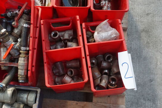 Diverse fittings 
