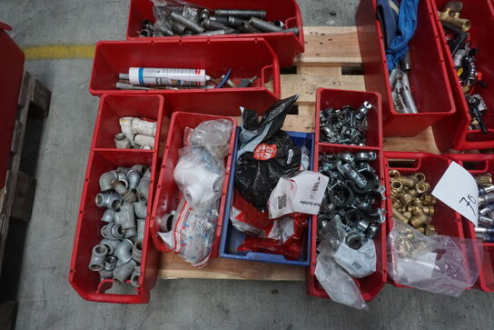 Diverse fittings 