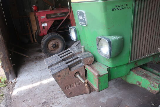 Traktor JOHN DEERE 3040