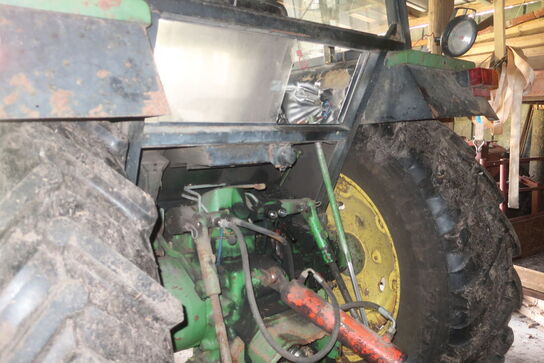 Traktor JOHN DEERE 3040