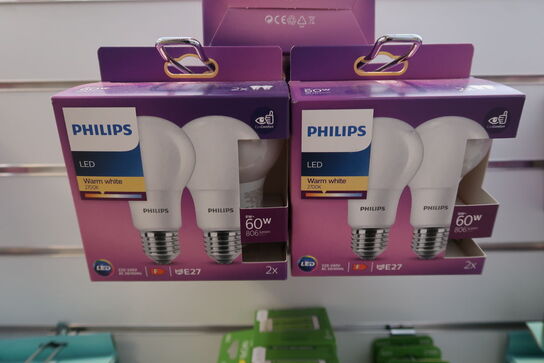 7 pk. Philips LED pære Standard 8W/827 (60W) mat 2-pak E27