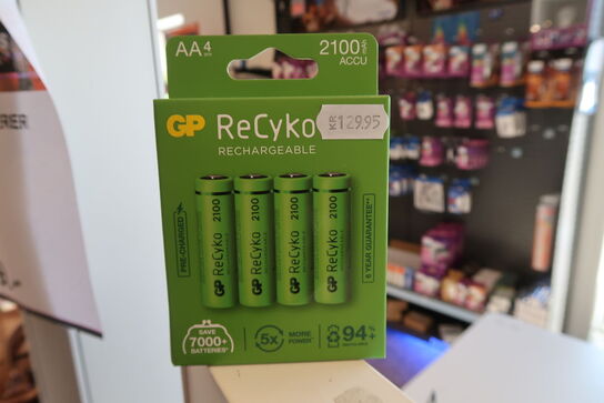 9 pk. Batteri ReCyko AA 1,2V 2100mAh 4stk