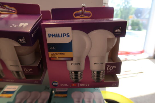 6 pk. Philips LED pære Standard 8W/827 (60W) mat 2-pak E27