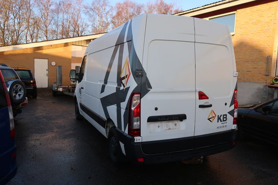 Varebil RENAULT Master 2.3 DCI