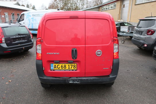 Varebil FIAT Fiorino 1.3 MJT 75 Kassevogn