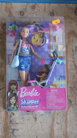 Dukke BARBIE Skipper Babysitters