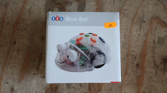 Robot Blue-Bot TTS