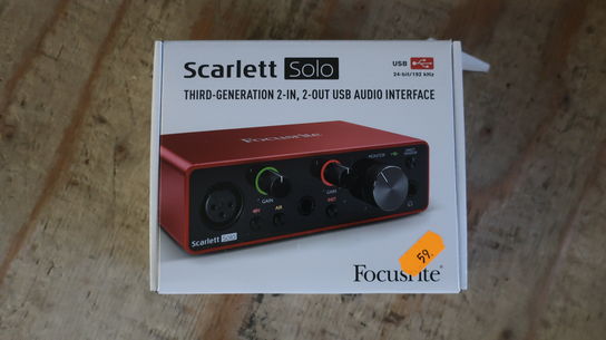 Audio interface FOCUSRITE Scarlett Solo