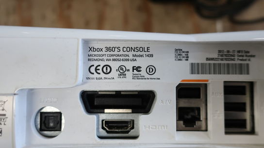 Konsol XBOX 360S