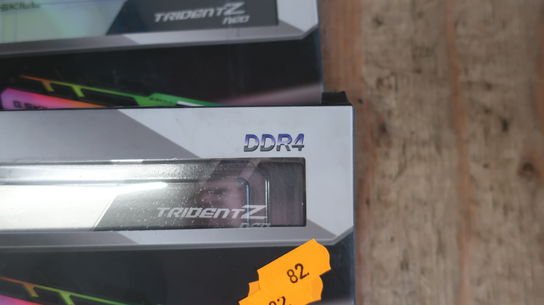 2 x 32 GB RAM GSKILL TridentZ Neo kit DDR4 3600 MHz