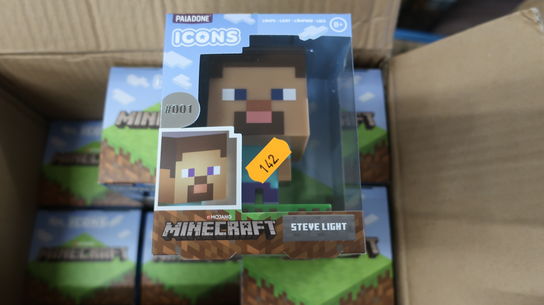 10 stk. figur PALADONE ICONS Minecraft Steve Light