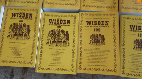 Bogsamling WISDEN Cricketers Almanack 1990 - 1999