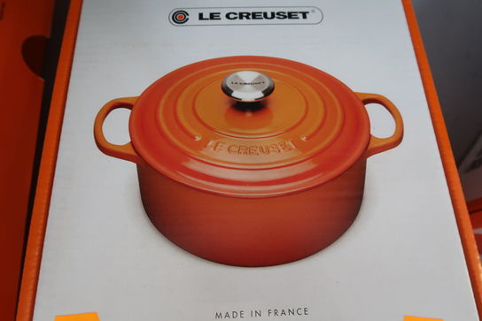 Gryde LE CREUSET 2.4L. Grå