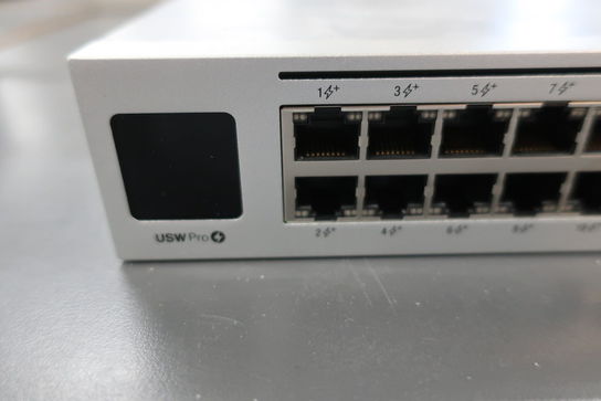 Switch UBIQUITI UniFi USW-Pro-48-PoE