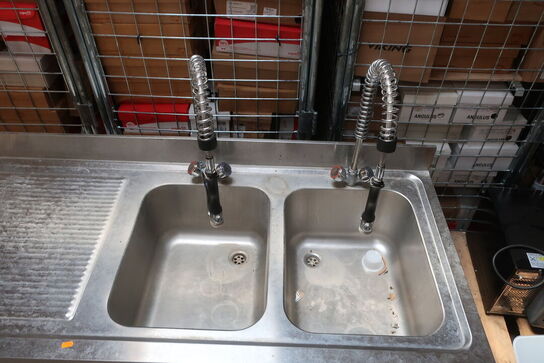 Arbejdsstation GGMGASTRO i rustfri m. 2x vaskeplads