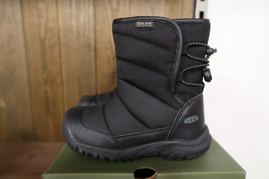 Keen Puffrider WP Chrilden Black/Steel Grey - str. 27/28