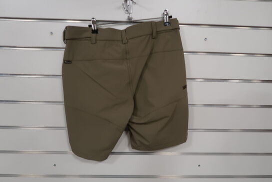 Pinewood Abisko SHORTS W Str. 38 Color 225