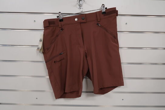 Pinewood Abisko SHORTS W Str 44 Col 597