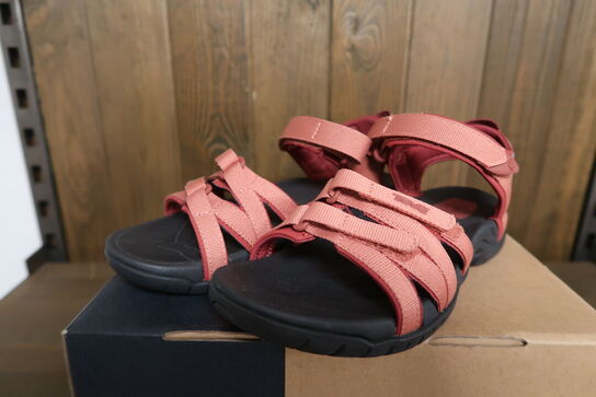 Teva TIRRA BLACK ARGN - STR 37