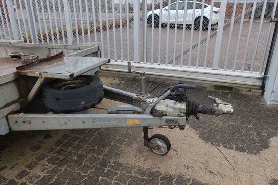 Maskintrailer VARIANT 3500 Kg