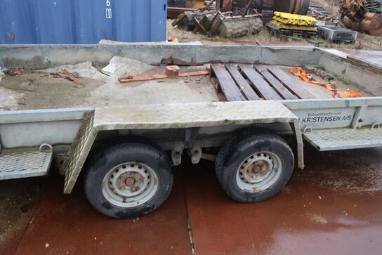 Maskintrailer VARIANT 3500 Kg