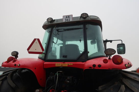 Traktor MASSEY FERGUSON MF 7490