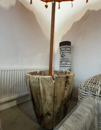 Rustk vase i teaktræ - H 60 cm