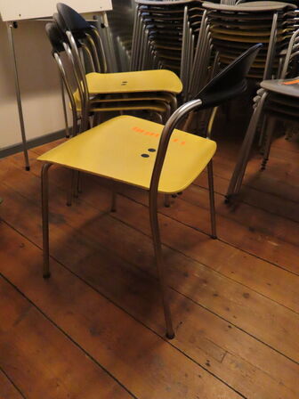 4 stk. stole FRITZ HANSEN, designet af Vico Magistretti