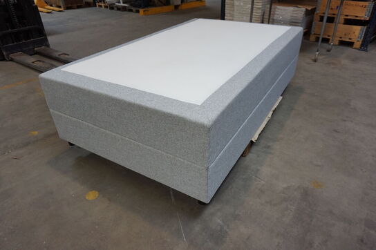 Nordisk Fjer B110 opbevaringsseng 120x200 cm