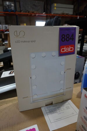 Essential makeupspejl m. LED lys 