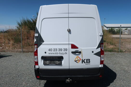 Varebil RENAULT Master 2.3 DCI 145