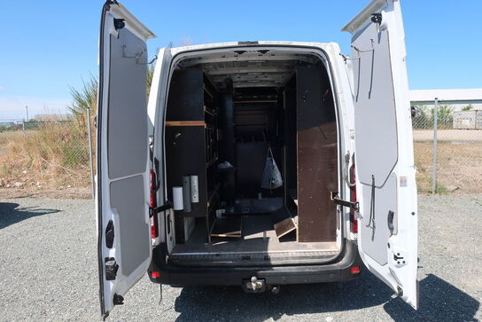 Varebil RENAULT Master 2.3 DCI 145