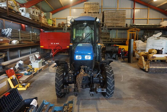 NEW HOLLAND TN75FA