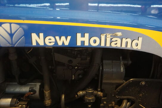 NEW HOLLAND TN75FA