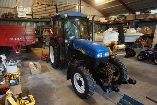 NEW HOLLAND TN75FA