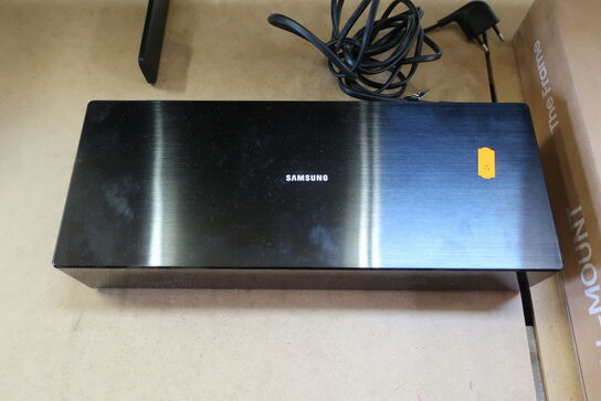 Led fladskærm SAMSUNG SOC1004T