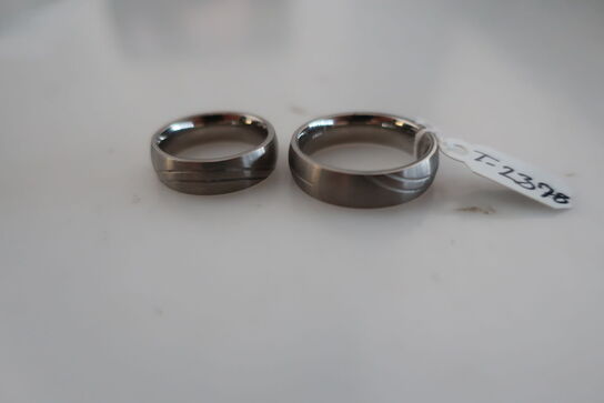 2 stk. ringe i titanium