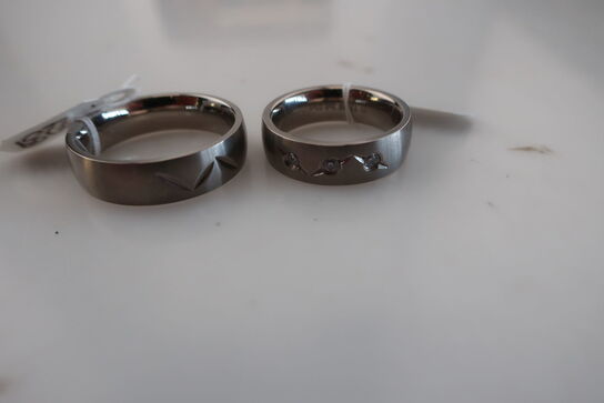 2 stk. ringe i titanium