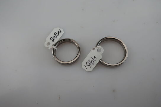 2 stk. ringe i titanium